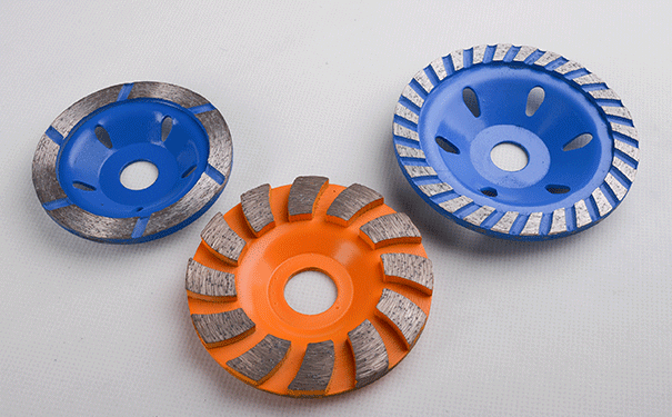 金剛石磨輪在安裝的時候需要注意那些事項(xiàng)? 金剛石磨輪在安裝的時候需要注意那些事項(xiàng)?