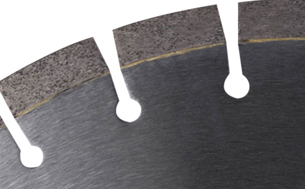 混凝土鋸片的常見問題及昌利解決方案 混凝土鋸片的常見問題及昌利解決方案