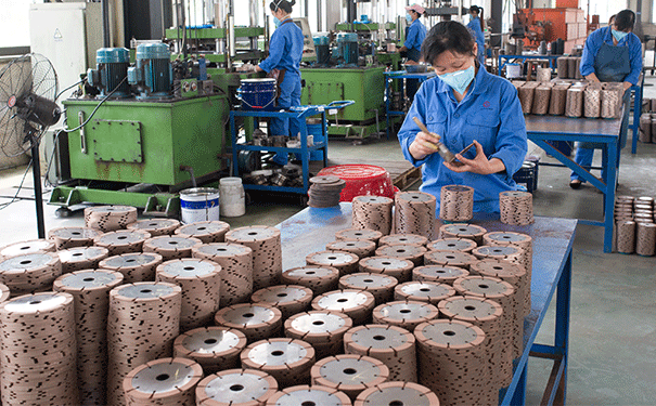 燒結金剛石鋸片使用過程中注意事項 燒結金剛石鋸片使用過程中注意事項