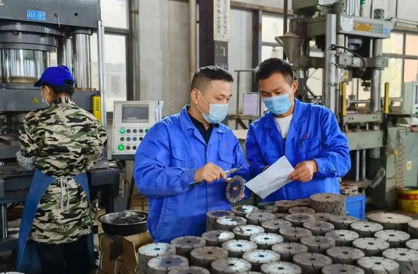 昌利公司開展金剛石鋸片生產“質量月”系列活動 昌利公司開展金剛石鋸片生產“質量月”系列活動